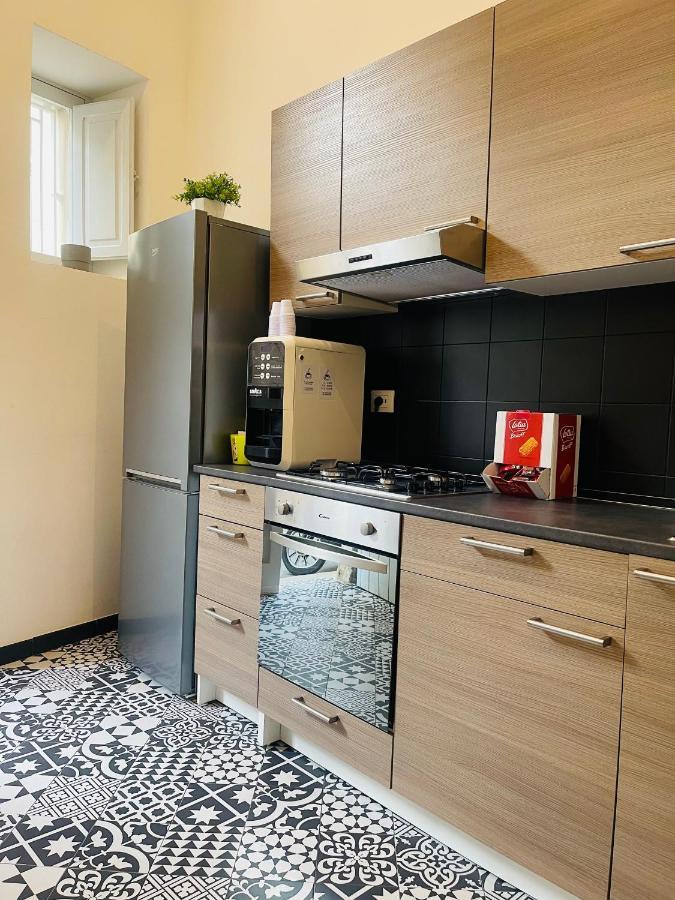 B&B Meliora Rooms 아볼라 외부 사진